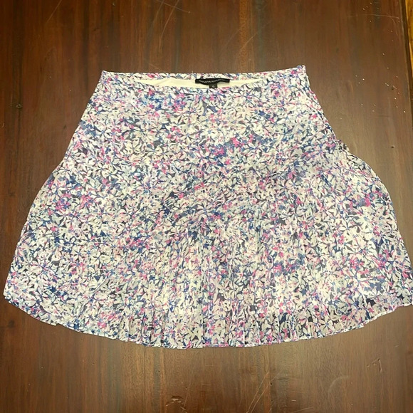 NWT Banana Republic tiered floral skirt, size 0 - Picture 1 of 6